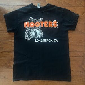 Hooters Tshirt